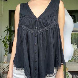 Black swing vest